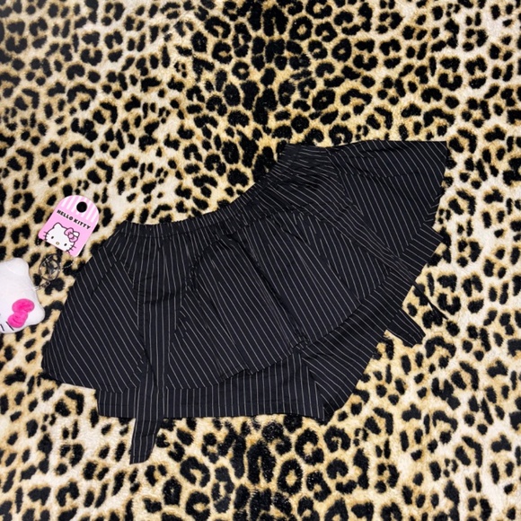 blondita pinstripe skort - Picture 5 of 7